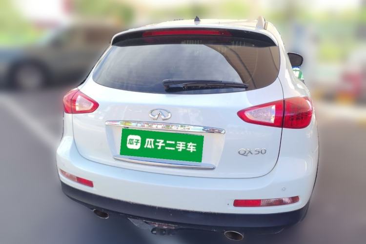 Used Infiniti QX50 2013 2.5L Two-Wheel-Drive Zunya Edition Rear