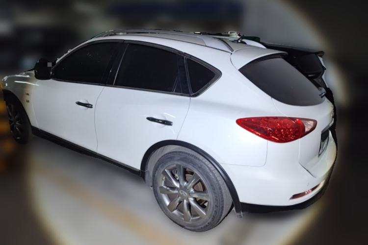 Used Infiniti QX50 2013 2.5L Two-Wheel-Drive Elegant Edition Rear Left 45 Deg