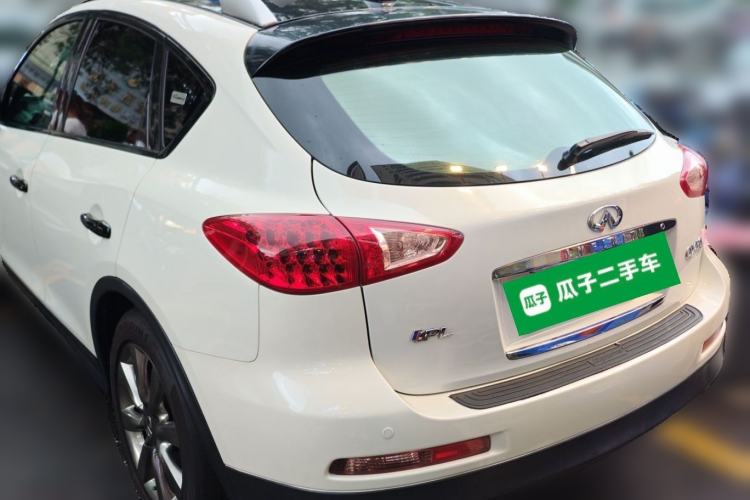 Used Infiniti QX50 2013 2.5L 4x4 Elegant Edition Rear Left 45 Deg