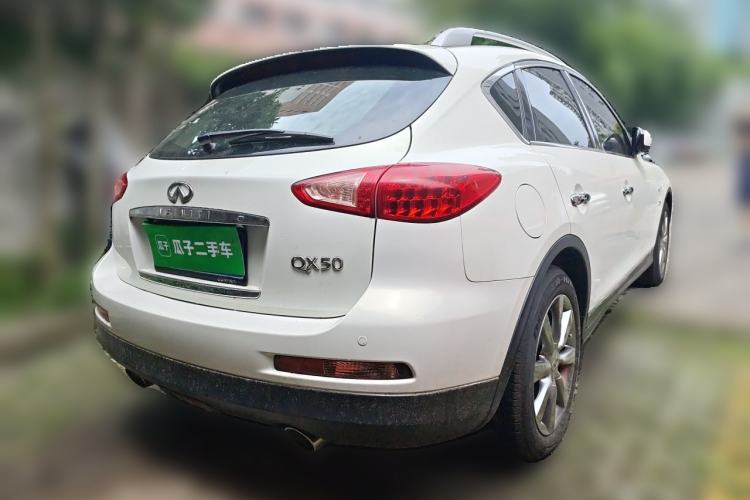 Used Infiniti QX50 2013 2.5L Two-Wheel-Drive Zunya Edition Rear Right 45 Deg