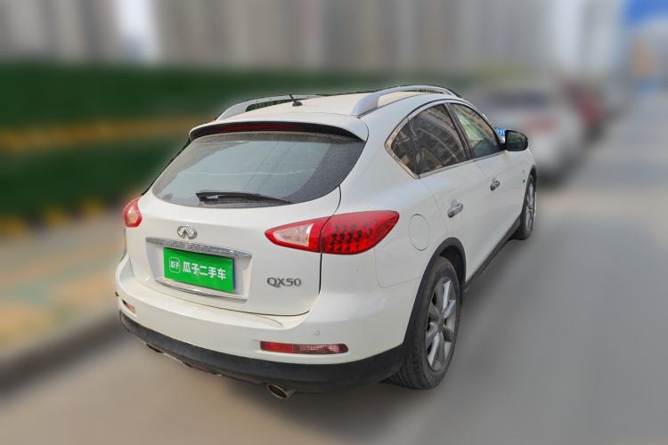 Used Infiniti QX50 2013 2.5L 4x4 Elegant Edition Rear Right 45 Deg