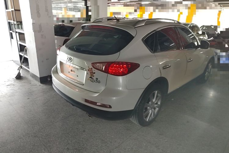 Used Infiniti QX50 2013 2.5L Two-Wheel-Drive Zunya Edition Rear Right 45 Deg