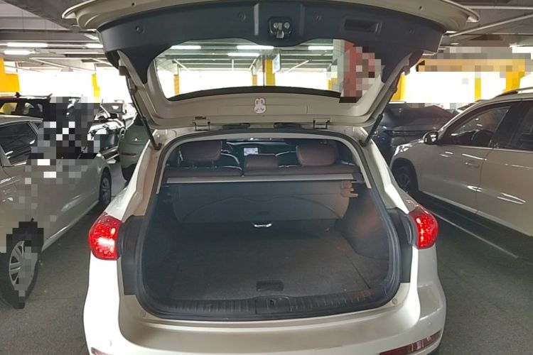 Used Infiniti QX50 2013 2.5L Two-Wheel-Drive Zunya Edition Trunk