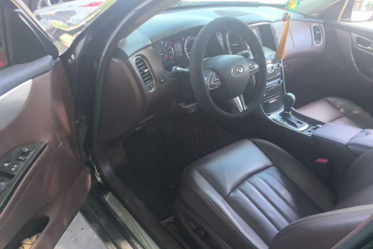 Used Infiniti QX50 2015 2.5L Enjoyment Edition Driver Seat