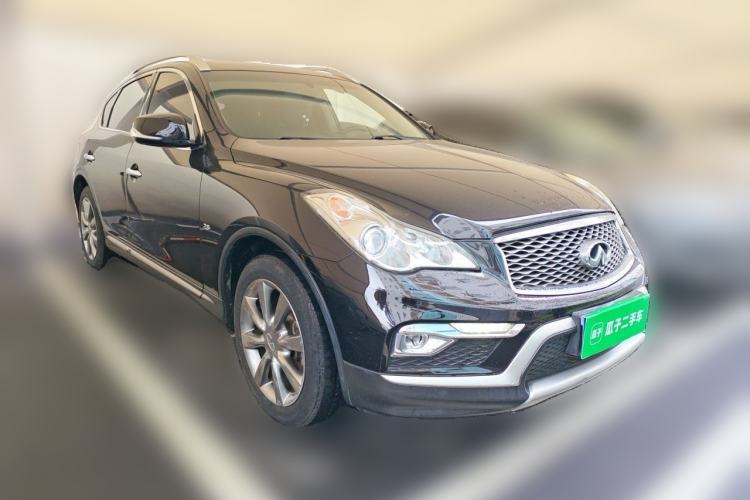 Used Infiniti QX50 2015 2.5L Enjoyment Edition Front Right 45 Deg