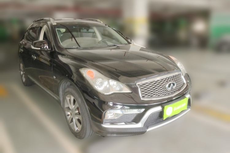 Used Infiniti QX50 2015 2.5L Comfort Edition Front Right 45 Deg