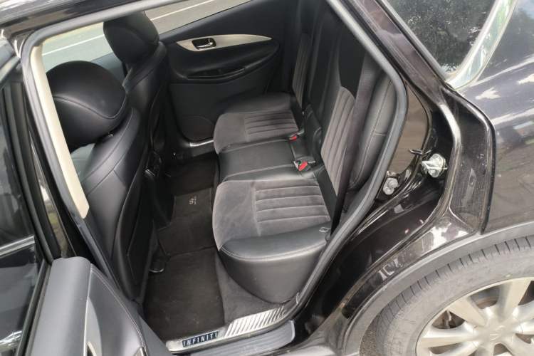 Used Infiniti QX50 2015 2.5L Comfort Edition Left Rear Seat