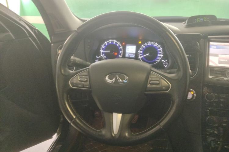 Used Infiniti QX50 2015 2.5L Comfort Edition Steering Wheel