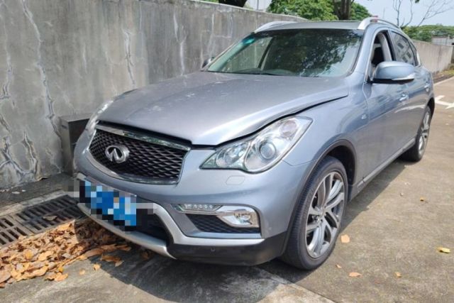 Used Infiniti QX50 2015 2.5L Deluxe Edition
