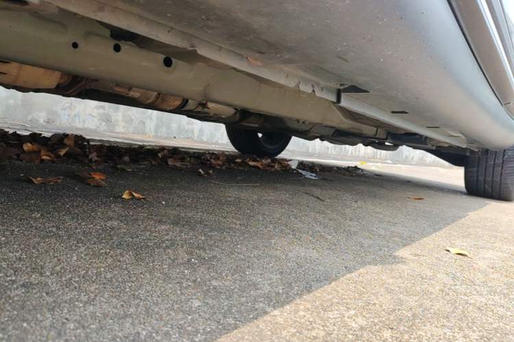 Used Infiniti QX50 2015 2.5L Deluxe Edition Chassis Front Left