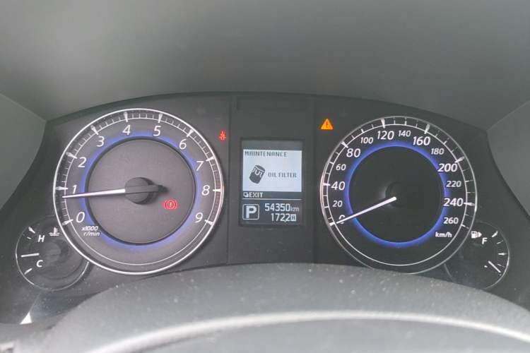 Used Infiniti QX50 2015 2.5L Deluxe Edition Instrument Cluster