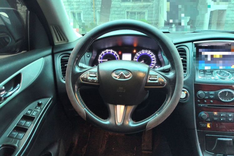 Used Infiniti QX50 2015 2.5L Enjoyment Edition Steering Wheel