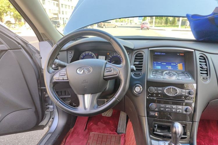 Used Infiniti QX50 2015 2.5L Enjoyment Edition Steering Wheel