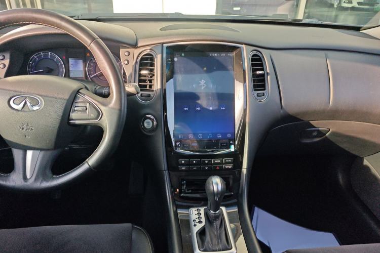 Used Infiniti QX50 2015 2.5L Comfort Edition Audio And AC Panel