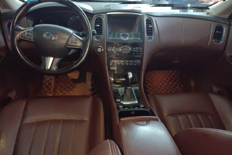 Used Infiniti QX50 2015 2.5L Enjoyment Edition Center Console