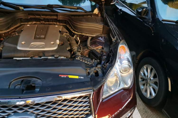 Used Infiniti QX50 2015 2.5L Enjoyment Edition Engine Bay Left