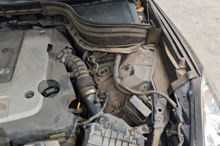 Used Infiniti QX50 2015 2.5L Luxury Edition Engine Bay Left