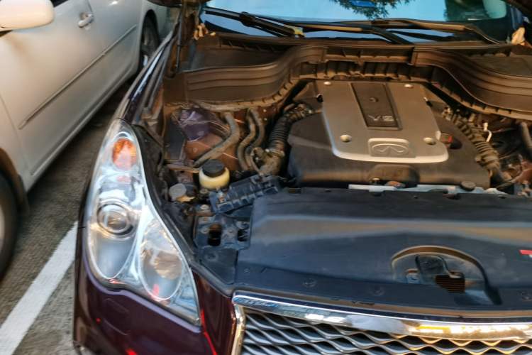 Used Infiniti QX50 2015 2.5L Enjoyment Edition Engine Bay Right