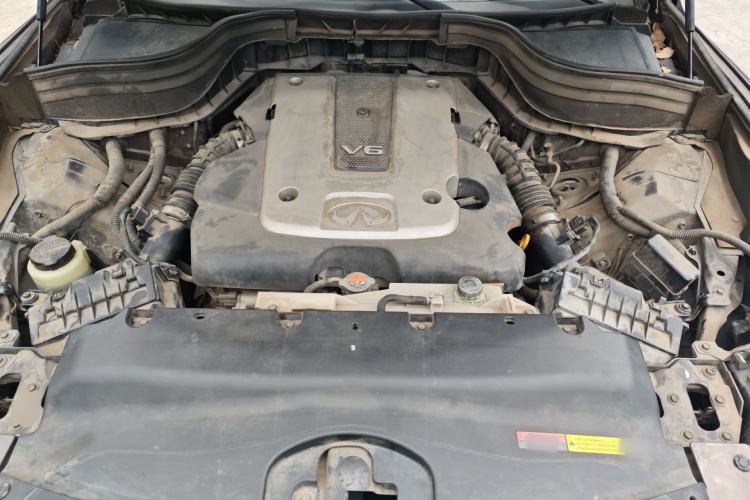 Used Infiniti QX50 2015 2.5L Luxury Edition Engine Bay
