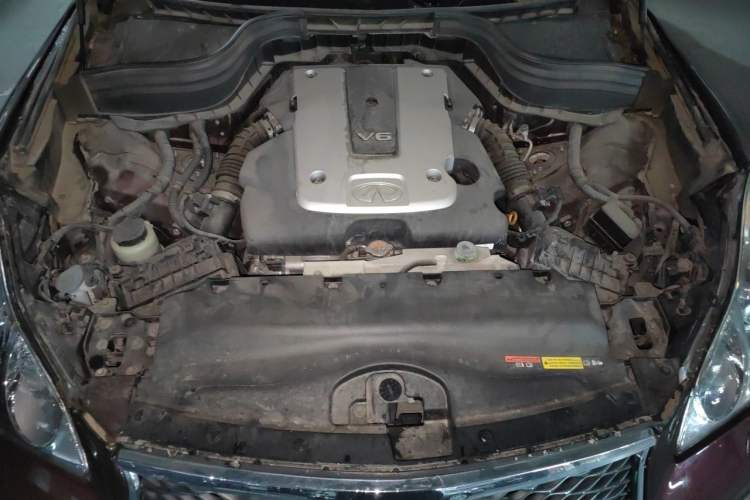 Used Infiniti QX50 2015 2.5L Enjoyment Edition Engine Bay