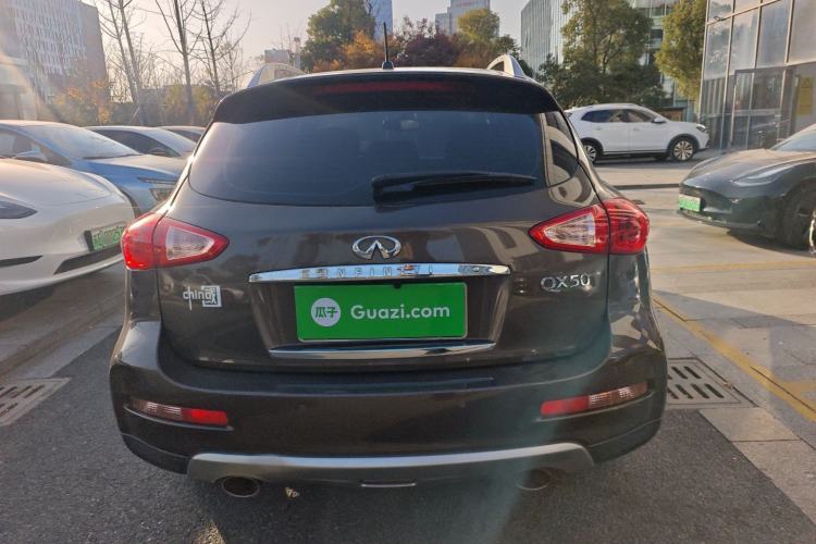 Used Infiniti QX50 2015 2.5L Comfort Edition Exterior 4