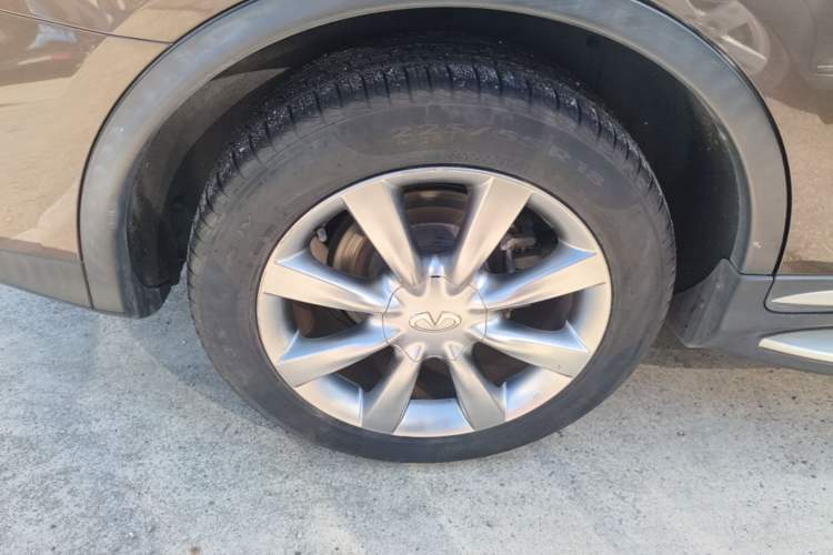 Used Infiniti QX50 2015 2.5L Comfort Edition Exterior 5