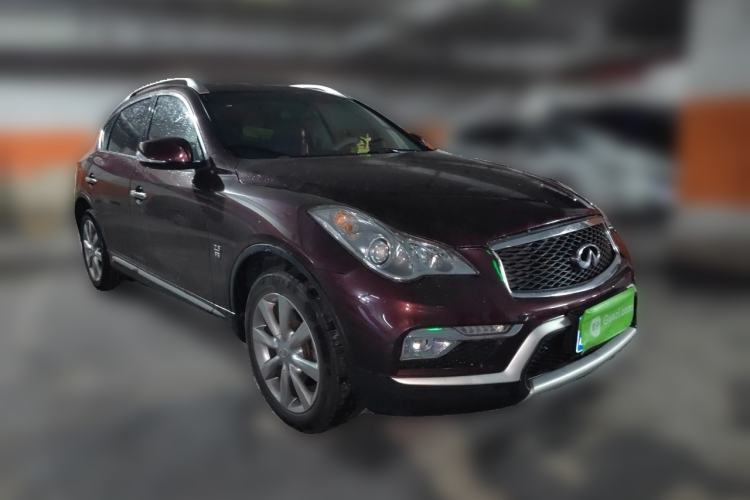 Used Infiniti QX50 2015 2.5L Enjoyment Edition Front Right 45 Deg