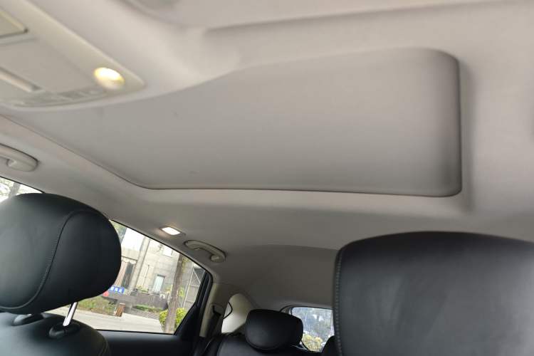 Used Infiniti QX50 2015 2.5L Comfort Edition Headliner