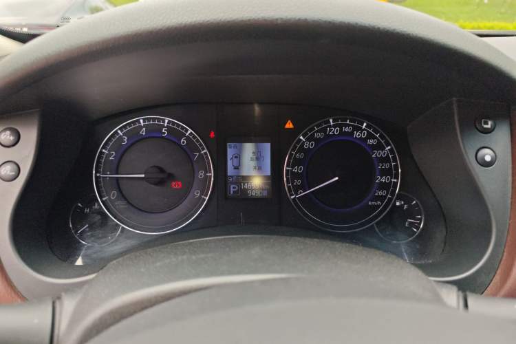 Used Infiniti QX50 2015 2.5L Luxury Edition Instrument Cluster