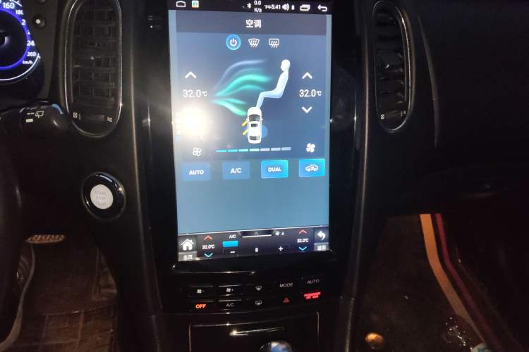 Used Infiniti QX50 2015 2.5L Comfort Edition Audio And AC Panel