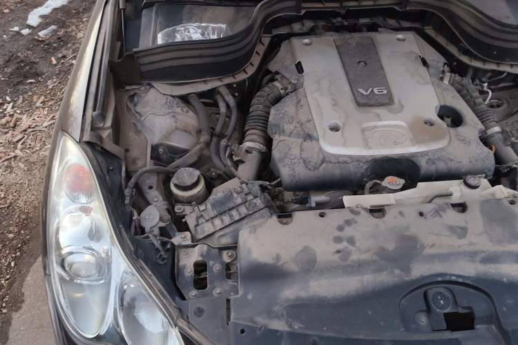 Used Infiniti QX50 2015 2.5L Comfort Edition Engine Bay Right