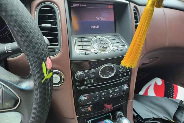 Used Infiniti QX50 2015 2.5L Enjoyment Edition Audio And AC Panel