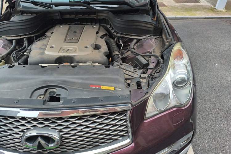 Used Infiniti QX50 2015 2.5L Enjoyment Edition Engine Bay Left
