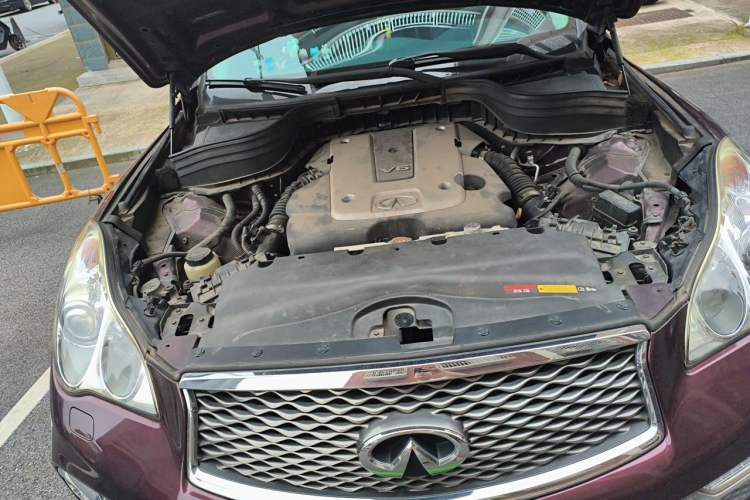 Used Infiniti QX50 2015 2.5L Enjoyment Edition Engine Bay Right