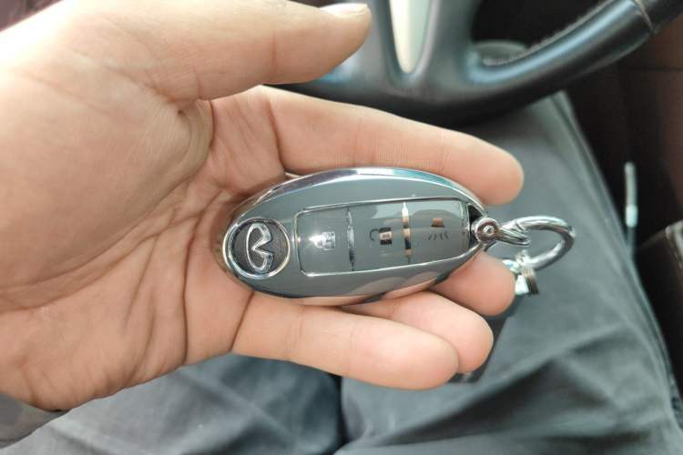 Used Infiniti QX50 2015 2.5L Enjoyment Edition Vehicle Key