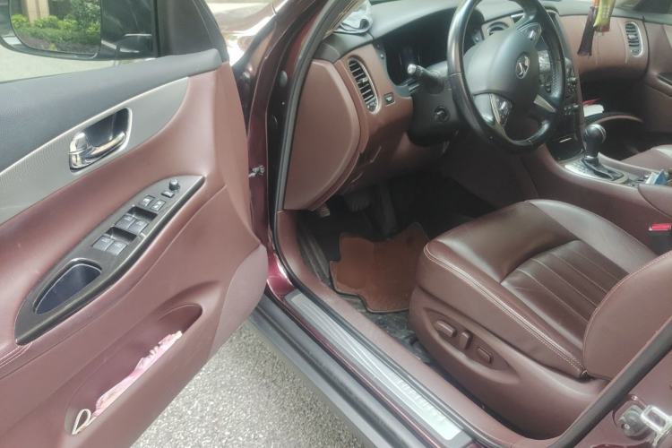 Used Infiniti QX50 2015 2.5L Enjoyment Edition Driver Seat
