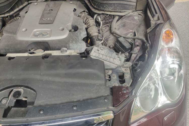 Used Infiniti QX50 2015 2.5L Enjoyment Edition Engine Bay Left