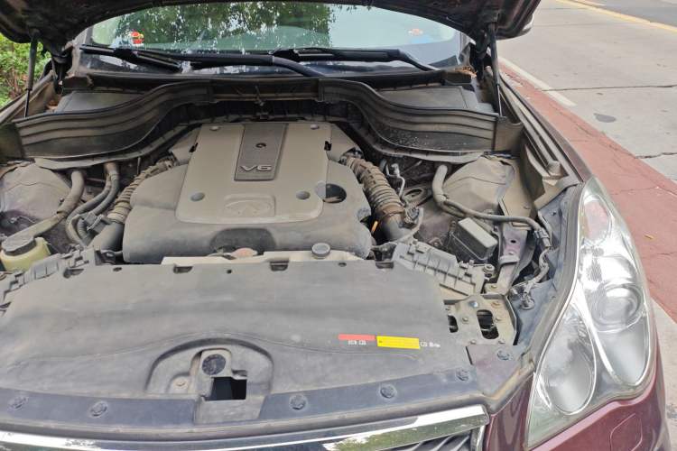 Used Infiniti QX50 2015 2.5L Enjoyment Edition Engine Bay Left