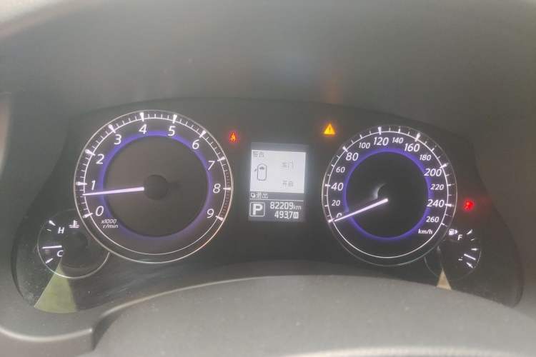Used Infiniti QX50 2015 2.5L Enjoyment Edition Instrument Cluster
