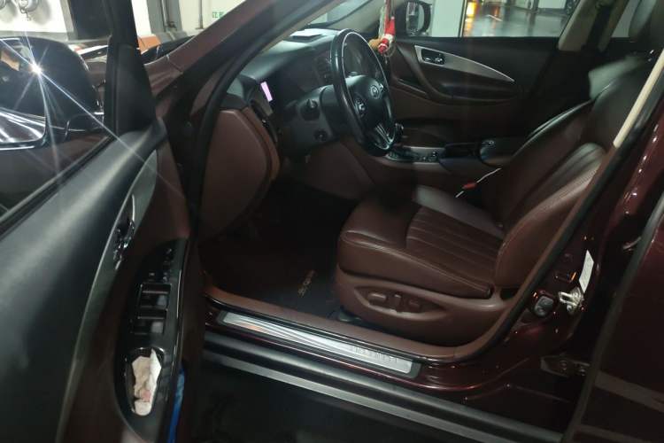 Used Infiniti QX50 2015 2.5L Enjoyment Edition Driver Seat
