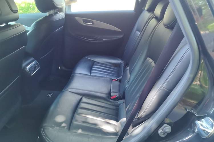 Used Infiniti QX50 2015 2.5L Enjoyment Edition Left Rear Seat