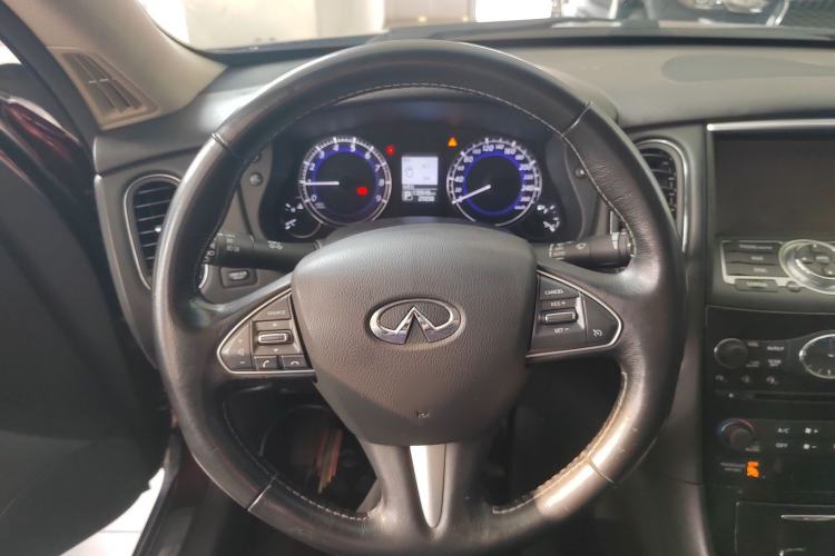 Used Infiniti QX50 2015 2.5L Comfort Edition Steering Wheel