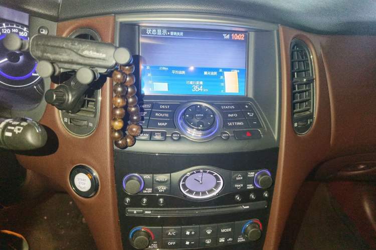 Used Infiniti QX50 2015 2.5L Luxury Edition Audio And AC Panel
