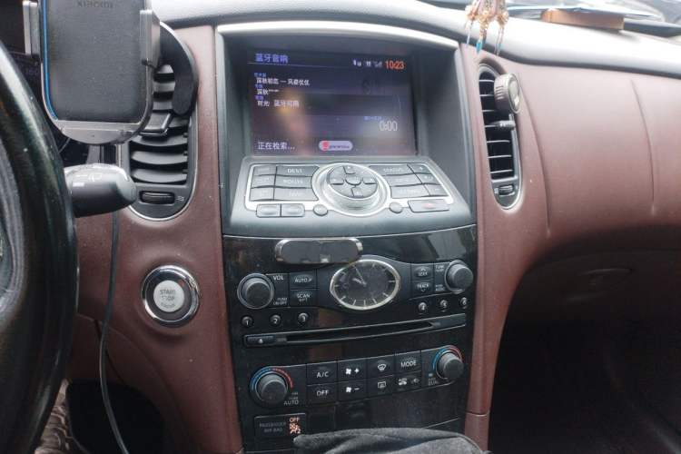 Used Infiniti QX50 2015 2.5L Enjoyment Edition Audio And AC Panel