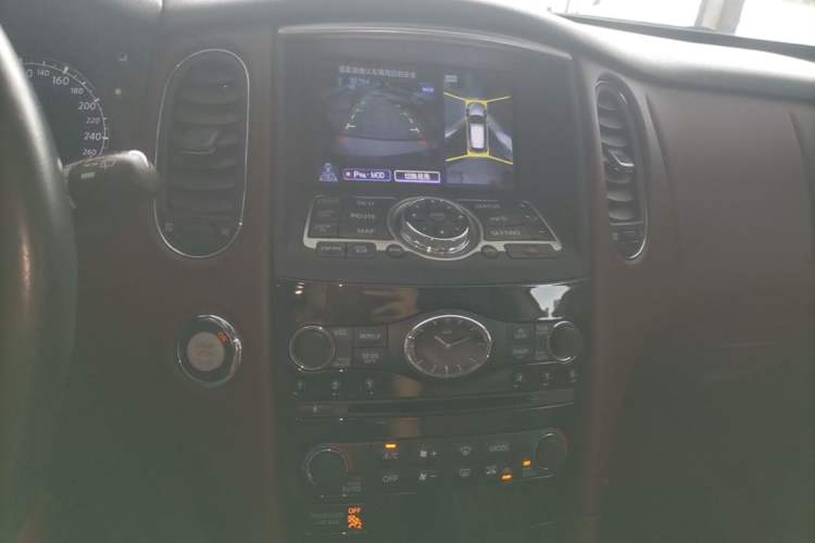 Used Infiniti QX50 2015 2.5L Luxury Edition Audio And AC Panel