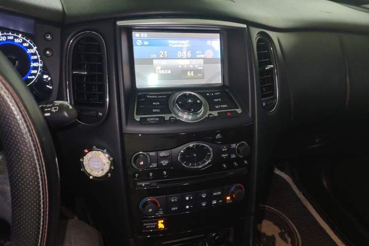 Used Infiniti QX50 2015 2.5L Comfort Edition Audio And AC Panel