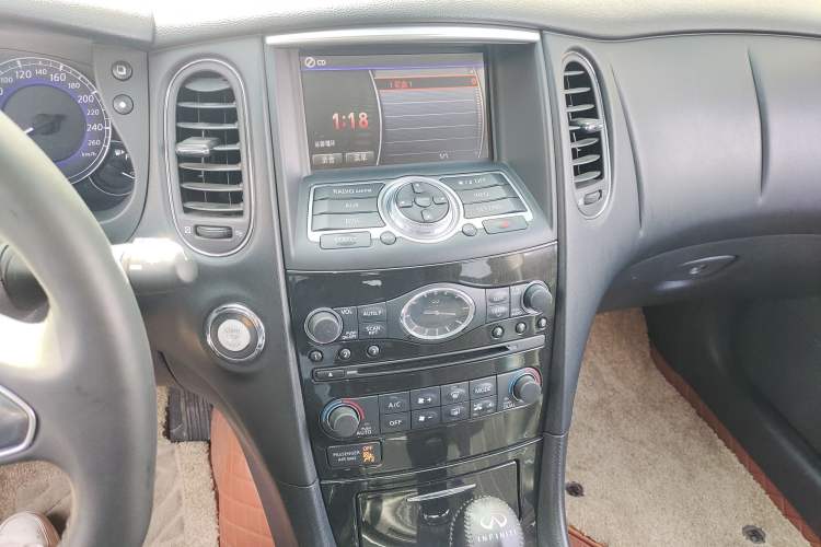 Used Infiniti QX50 2015 2.5L Comfort Edition Audio And AC Panel