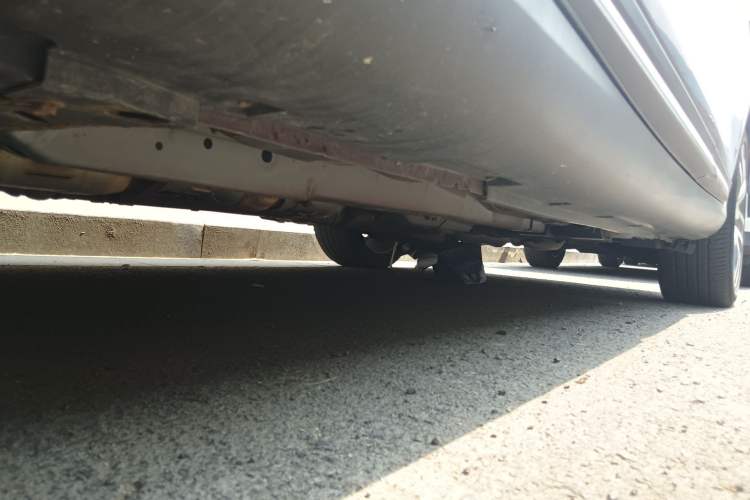 Used Infiniti QX50 2015 2.5L Luxury Edition Chassis Front Left