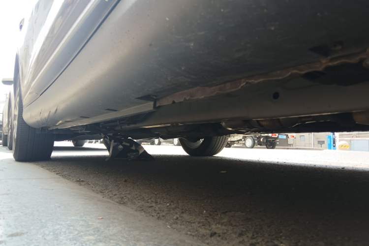 Used Infiniti QX50 2015 2.5L Luxury Edition Chassis Front Right