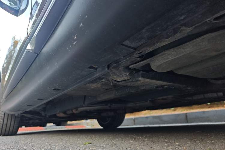 Used Infiniti QX50 2015 2.5L Luxury Edition Chassis Rear Left